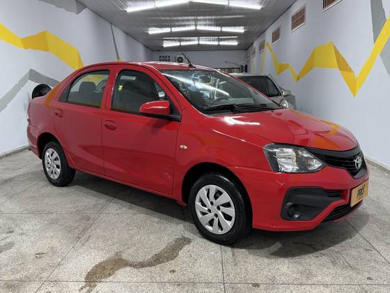 TOYOTA ETIOS 1.5 X PLUS 16V FLEX 4P MANUAL